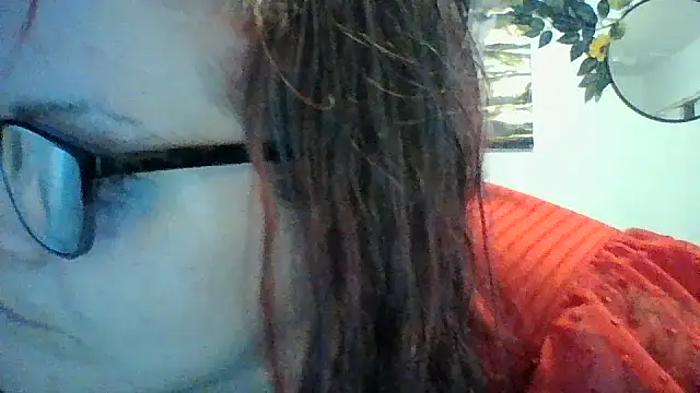 Snapshot of Sexymilf6992 chatting on 27, 2, 2026 Sexymilf6992 online show from 27, 2, 2026