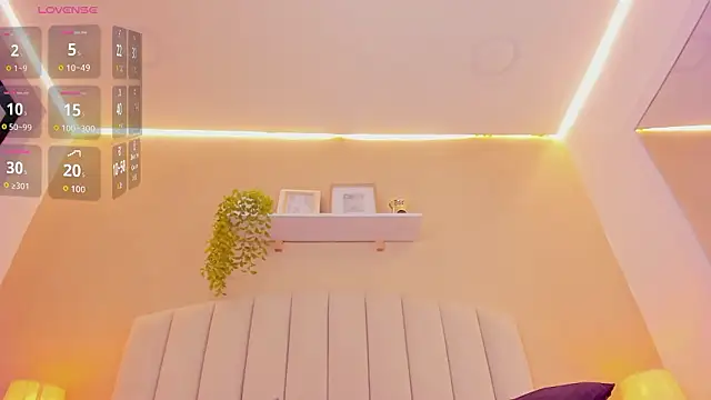 Snapshot of sara_kitten19 chatting on 7, 3, 2026 sara kitten19 online show from 7, 3, 2026