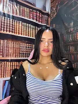 AntonellaStorm  online show from 17, 3, 2026