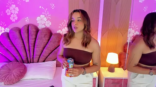 Snapshot of Sara_colyn chatting on 22, 3, 2026 Sara colyn online show from 22, 3, 2026