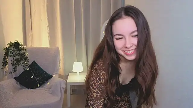 BellaThery online show from 10, 5, 2026