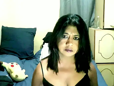 IndianPleasures21 online show from 2, 5, 2026