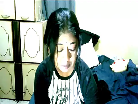 Snapshot of IndianPleasures21 chatting on 18, 6, 2026 IndianPleasures21 online show from 18, 6, 2026