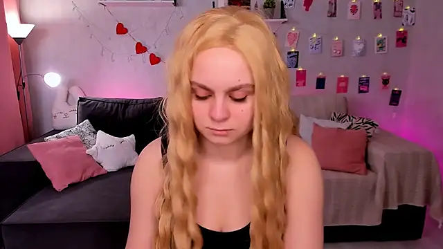 VivienAllen online show from 12, 3, 2026