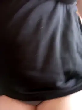 Snapshot of KiraStanton chatting on 4, 3, 2026 KiraStanton online show from 4, 3, 2026