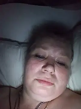 Snapshot of KiraStanton chatting on 3, 7, 2026 KiraStanton online show from 3, 7, 2026