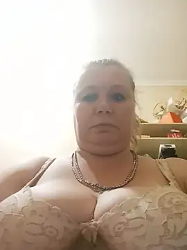 Snapshot of KiraStanton chatting on 21, 7, 2026 KiraStanton online show from 21, 7, 2026
