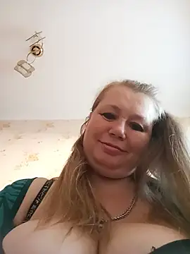 Snapshot of KiraStanton chatting on 27, 7, 2026 KiraStanton online show from 27, 7, 2026