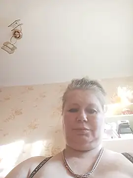 Snapshot of KiraStanton chatting on 28, 7, 2026 KiraStanton online show from 28, 7, 2026