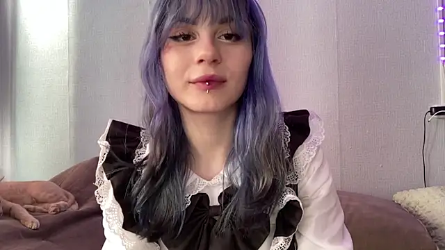 Emmibrilson online show from 28, 3, 2026