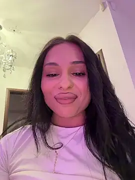 Olivia Noor online show from 4, 5, 2026