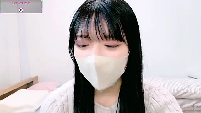 Snapshot of natsuka-chan chatting on 28, 3, 2026 natsuka-chan online show from 28, 3, 2026