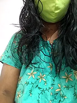 Shaliniqueen online show from 5, 3, 2026