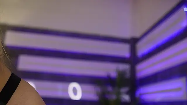 ItsIvyLicious  online show from 28, 2, 2026