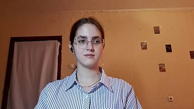 Katelemon online show from 2, 5, 2026