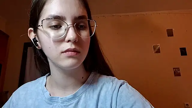 Katelemon online show from 8, 5, 2026