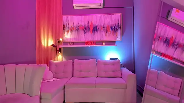 Snapshot of janinne_lu chatting on 20, 3, 2026 janinne lu online show from 20, 3, 2026