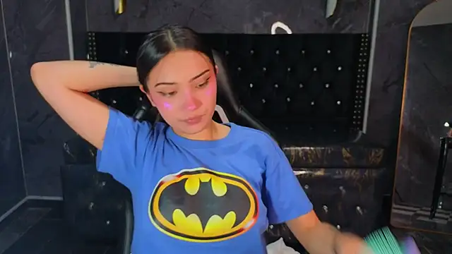 Daphne nicole b online show from 10, 7, 2026