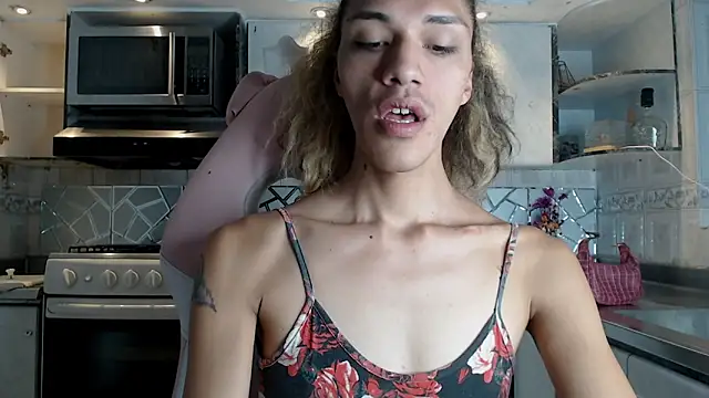 Snapshot of CrisOzzz chatting on 1, 3, 2026 CrisOzzz online show from 1, 3, 2026