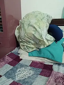 Snapshot of Queenlipx chatting on 9, 3, 2026 Queenlipx online show from 9, 3, 2026