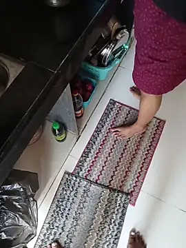 Snapshot of Queenlipx chatting on 11, 3, 2026 Queenlipx online show from 11, 3, 2026