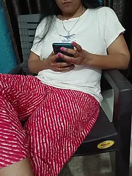 Snapshot of Queenlipx chatting on 11, 3, 2026 Queenlipx online show from 11, 3, 2026