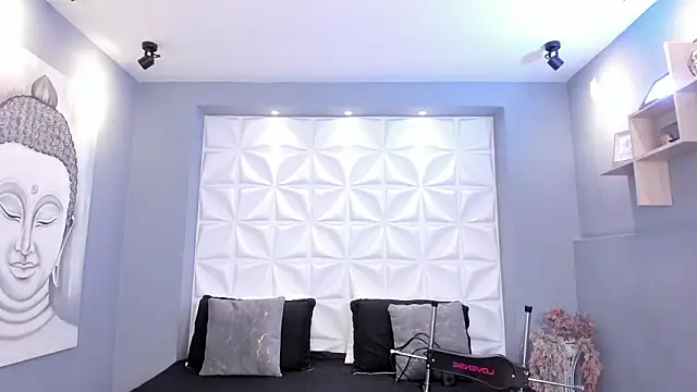 EXTRAHORNYNINA online show from 16, 3, 2026