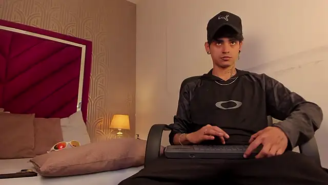 Snapshot of Dominic_Foxx chatting on 9, 3, 2026 Dominic Foxx online show from 9, 3, 2026