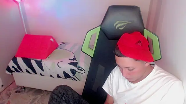 Snapshot of Street_poemm_ chatting on 9, 3, 2026 Street poemm online show from 9, 3, 2026