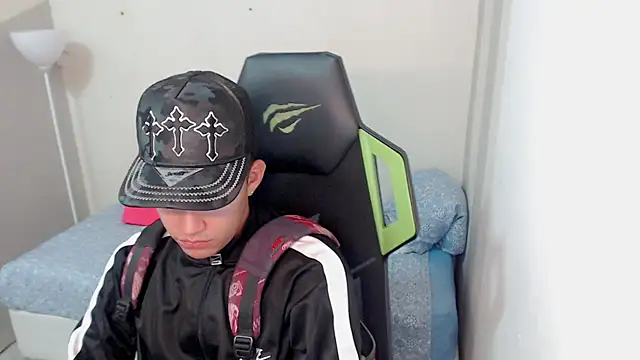 Snapshot of Street_poemm_ chatting on 20, 3, 2026 Street poemm online show from 20, 3, 2026