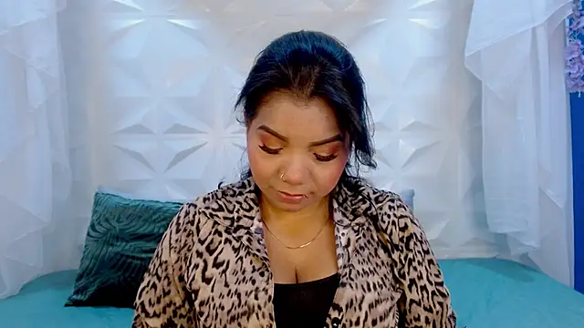 Elizabeth Suan  online show from 6, 4, 2026