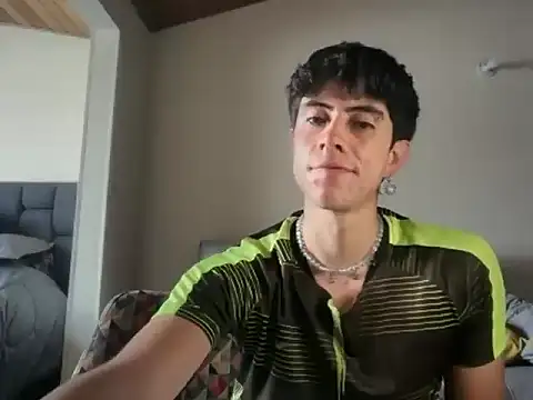 Stolas ying online show from 17, 3, 2026