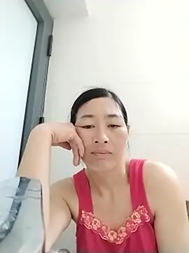 lris-Beauty77 online show from 3, 3, 2026