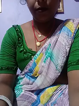 Snapshot of Pinki_cuti chatting on 6, 8, 2026 Pinki cuti online show from 6, 8, 2026