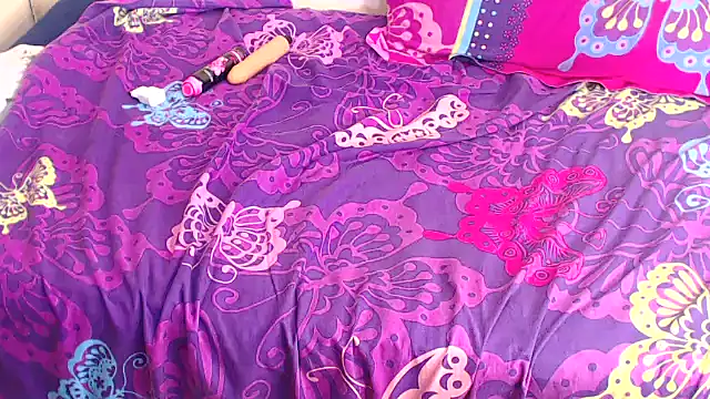 Snapshot of SweetChubbyQueen chatting on 21, 3, 2026 SweetChubbyQueen online show from 21, 3, 2026