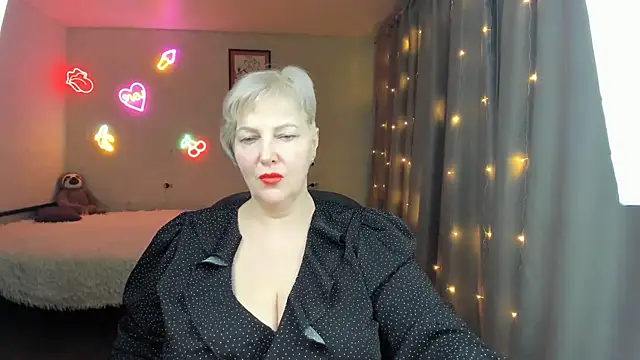 Mary-Leee online show from 2, 5, 2026