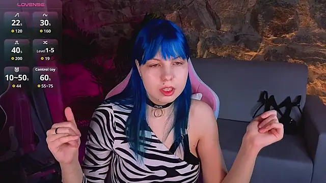 Snapshot of SofiaSterns chatting on 5, 3, 2026 SofiaSterns online show from 5, 3, 2026