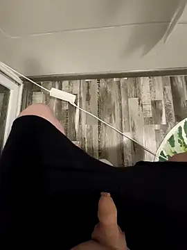 Model691 online show from 25, 4, 2026