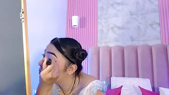 ArianaRougee online show from 3, 5, 2026