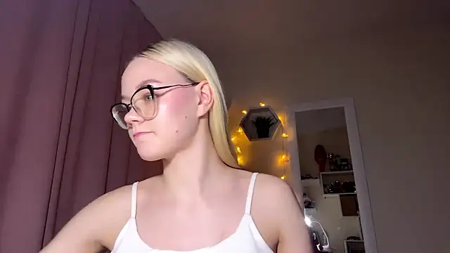 MiaCashe online show from 2, 3, 2026