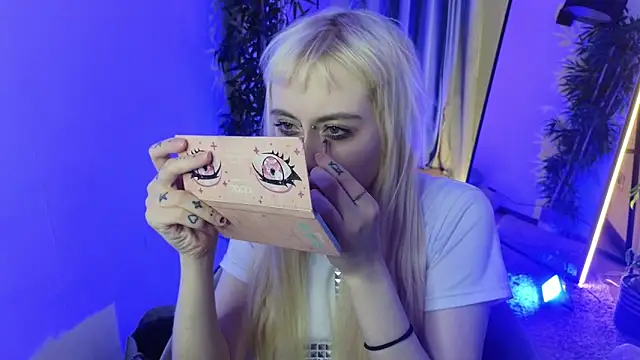 rraffaellka online show from 30, 7, 2026
