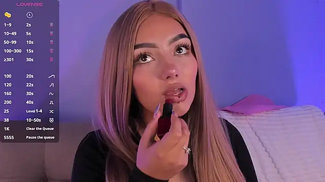 Snapshot of NinaAngel6 chatting on 3, 3, 2026 NinaAngel6 online show from 3, 3, 2026