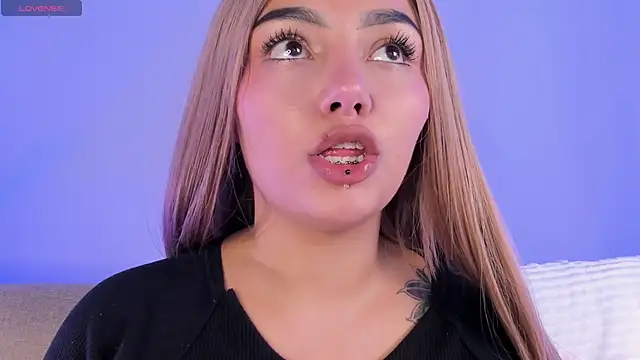 Snapshot of NinaAngel6 chatting on 7, 3, 2026 NinaAngel6 online show from 7, 3, 2026