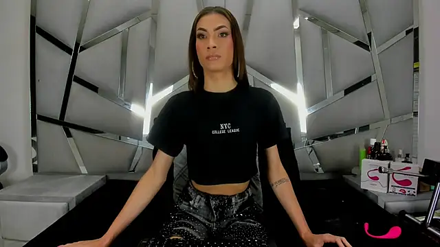 Alicee Grey online show from 26, 7, 2026
