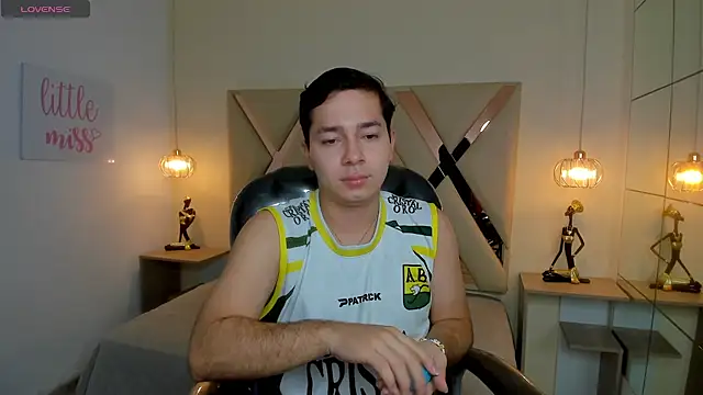 Snapshot of Julian_Smith21 chatting on 18, 3, 2026 Julian Smith21 online show from 18, 3, 2026