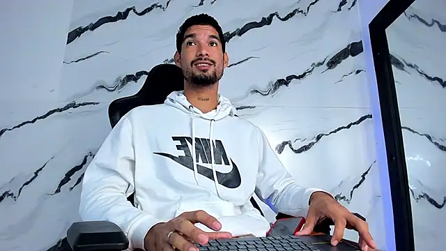 CarlosHotVibes online show from 10, 3, 2026