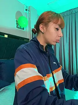 Elaaa pink21 online show from 20, 3, 2026