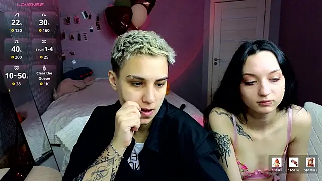 LuxuryLoverss online show from 9, 4, 2026