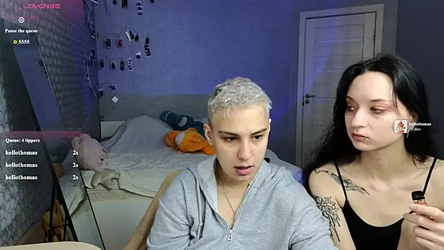 LuxuryLoverss online show from 2, 5, 2026