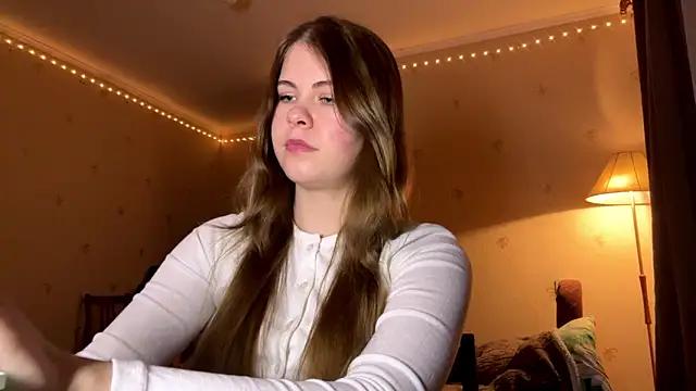 Snapshot of Amy_Maev chatting on 7, 3, 2026 Amy Maev online show from 7, 3, 2026